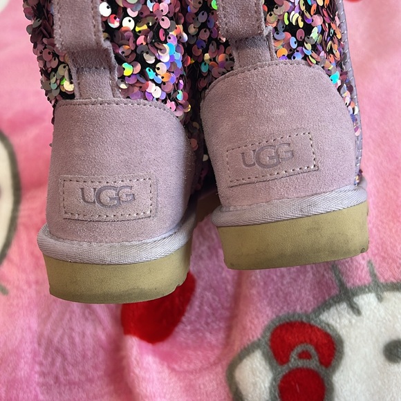 Purple sequin Uggs - Picture 3 of 5